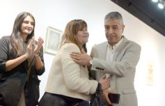 Foto de la galería: Gustavo Añibarro inauguró su Muestra "Papeles con Historia", colección inédita y aporte cultural que expone en la ciudad