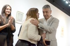 Foto de la galería: Gustavo Añibarro inauguró su Muestra "Papeles con Historia", colección inédita y aporte cultural que expone en la ciudad