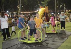 Foto de la galería: Brilla Sarita sumó su edición de primavera con salidas, gastronomía y entretenimiento familiar en el Parque Paraguayo