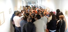 Foto de la galería: Gustavo Añibarro inauguró su Muestra "Papeles con Historia", colección inédita y aporte cultural que expone en la ciudad