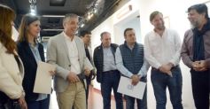 Foto de la galería: Gustavo Añibarro inauguró su Muestra "Papeles con Historia", colección inédita y aporte cultural que expone en la ciudad