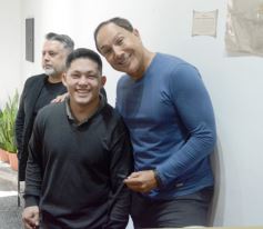 Foto de la galería: Gustavo Añibarro inauguró su Muestra "Papeles con Historia", colección inédita y aporte cultural que expone en la ciudad