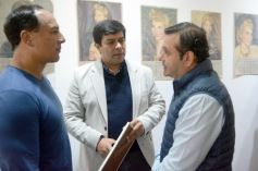 Foto de la galería: Gustavo Añibarro inauguró su Muestra "Papeles con Historia", colección inédita y aporte cultural que expone en la ciudad