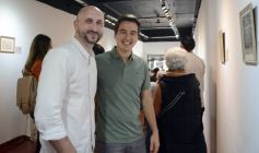 Foto de la galería: Gustavo Añibarro inauguró su Muestra "Papeles con Historia", colección inédita y aporte cultural que expone en la ciudad