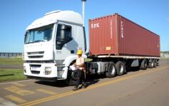 Foto de la galería: Puerto de Posadas, desde la infraestructura, logística y nuevas rutas de comercio que se abren para Misiones y la región