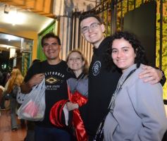 Foto de la galería: Está en marcha la fiesta: de la 1ra noche cumplida y hay más de toda la energía y alegría que trae la Estudiantina 2025