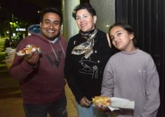 Foto de la galería: Está en marcha la fiesta: de la 1ra noche cumplida y hay más de toda la energía y alegría que trae la Estudiantina 2025