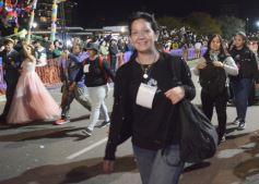 Foto de la galería: Está en marcha la fiesta: de la 1ra noche cumplida y hay más de toda la energía y alegría que trae la Estudiantina 2025