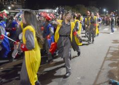 Foto de la galería: Está en marcha la fiesta: de la 1ra noche cumplida y hay más de toda la energía y alegría que trae la Estudiantina 2025