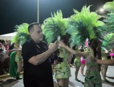 Foto de la galería: Está en marcha la fiesta: de la 1ra noche cumplida y hay más de toda la energía y alegría que trae la Estudiantina 2025