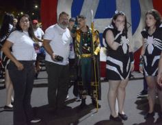 Foto de la galería: Está en marcha la fiesta: de la 1ra noche cumplida y hay más de toda la energía y alegría que trae la Estudiantina 2025