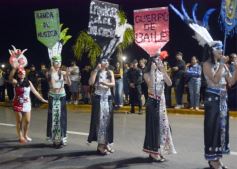 Foto de la galería: Está en marcha la fiesta: de la 1ra noche cumplida y hay más de toda la energía y alegría que trae la Estudiantina 2025