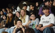 Foto de la galería: Está en marcha la fiesta: de la 1ra noche cumplida y hay más de toda la energía y alegría que trae la Estudiantina 2025