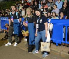 Foto de la galería: Está en marcha la fiesta: de la 1ra noche cumplida y hay más de toda la energía y alegría que trae la Estudiantina 2025