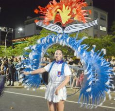 Foto de la galería: Está en marcha la fiesta: de la 1ra noche cumplida y hay más de toda la energía y alegría que trae la Estudiantina 2025