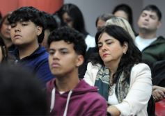 Foto de la galería: Estudiantina sin violencia: llamado a la reflexión y compromiso por la celebración sana y competencia sin rivalidades