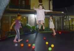 Foto de la galería: Los 5 años de Regina Victoria Nielsen: toda la alegría y diversión en una tarde de juegos y muchos amigos