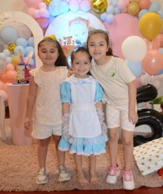 Foto de la galería: Los 5 años de Regina Victoria Nielsen: toda la alegría y diversión en una tarde de juegos y muchos amigos