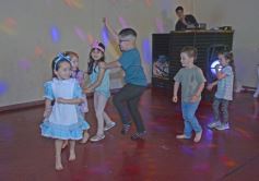 Foto de la galería: Los 5 años de Regina Victoria Nielsen: toda la alegría y diversión en una tarde de juegos y muchos amigos