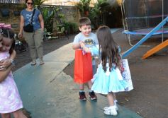 Foto de la galería: Los 5 años de Regina Victoria Nielsen: toda la alegría y diversión en una tarde de juegos y muchos amigos