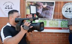 Foto de la galería: 1er Festival del Búfalo Misionero: propuesta gastronómica, encuentro y disfrute en el Mercado Concentrador