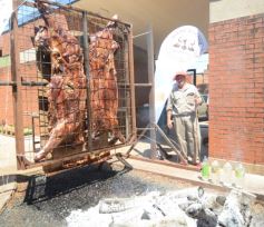 Foto de la galería: 1er Festival del Búfalo Misionero: propuesta gastronómica, encuentro y disfrute en el Mercado Concentrador