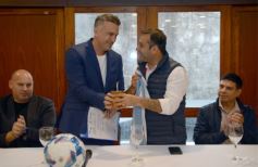 Foto de la galería: La Liga Nacional de Clubes Sénior alista fútbol y la vuelta de ex jugadores misioneros a la cancha