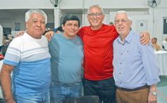 Foto de la galería: A las glorias del fútbol misionero: reencuentro, distinciones y emoción en el homenaje que tuvieron por su día
