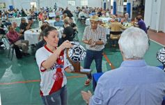 Foto de la galería: A las glorias del fútbol misionero: reencuentro, distinciones y emoción en el homenaje que tuvieron por su día