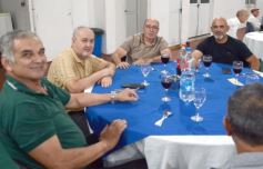 Foto de la galería: A las glorias del fútbol misionero: reencuentro, distinciones y emoción en el homenaje que tuvieron por su día