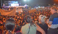 Foto de la galería: La Renovación llamó a acompañar con el voto al compromiso, gestión y misionerismo en el cierre de campaña en Posadas