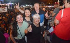Foto de la galería: La Renovación llamó a acompañar con el voto al compromiso, gestión y misionerismo en el cierre de campaña en Posadas