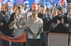 Foto de la galería: La Renovación llamó a acompañar con el voto al compromiso, gestión y misionerismo en el cierre de campaña en Posadas