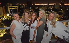 Foto de la galería: Vinos, cata y mucho disfrute: parte de la experiencia que dejó Bastardo Wine en el Rooftop del Hotel Continental