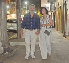 Foto de la galería: Vinos, cata y mucho disfrute: parte de la experiencia que dejó Bastardo Wine en el Rooftop del Hotel Continental