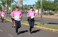 Foto de la galería: Maratón Rosa 2025 por la concientización y prevención del cáncer de mamas