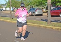 Foto de la galería: Maratón Rosa 2025 por la concientización y prevención del cáncer de mamas