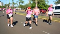 Foto de la galería: Maratón Rosa 2025 por la concientización y prevención del cáncer de mamas