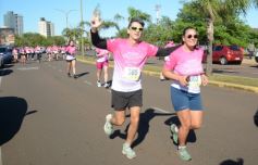 Foto de la galería: Maratón Rosa 2025 por la concientización y prevención del cáncer de mamas