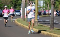 Foto de la galería: Maratón Rosa 2025 por la concientización y prevención del cáncer de mamas