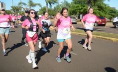 Foto de la galería: Maratón Rosa 2025 por la concientización y prevención del cáncer de mamas
