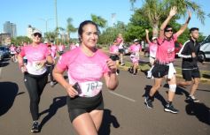 Foto de la galería: Maratón Rosa 2025 por la concientización y prevención del cáncer de mamas