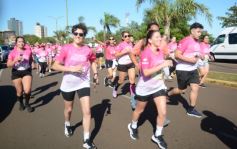 Foto de la galería: Maratón Rosa 2025 por la concientización y prevención del cáncer de mamas