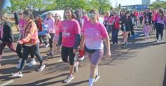 Foto de la galería: Maratón Rosa 2025 por la concientización y prevención del cáncer de mamas