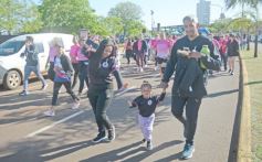 Foto de la galería: Maratón Rosa 2025 por la concientización y prevención del cáncer de mamas