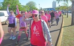 Foto de la galería: Maratón Rosa 2025 por la concientización y prevención del cáncer de mamas