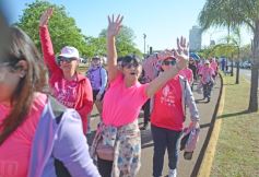 Foto de la galería: Maratón Rosa 2025 por la concientización y prevención del cáncer de mamas