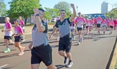Foto de la galería: Maratón Rosa 2025 por la concientización y prevención del cáncer de mamas