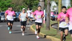Foto de la galería: Maratón Rosa 2025 por la concientización y prevención del cáncer de mamas