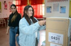 Sixto Fotografías. Sociedad. Política